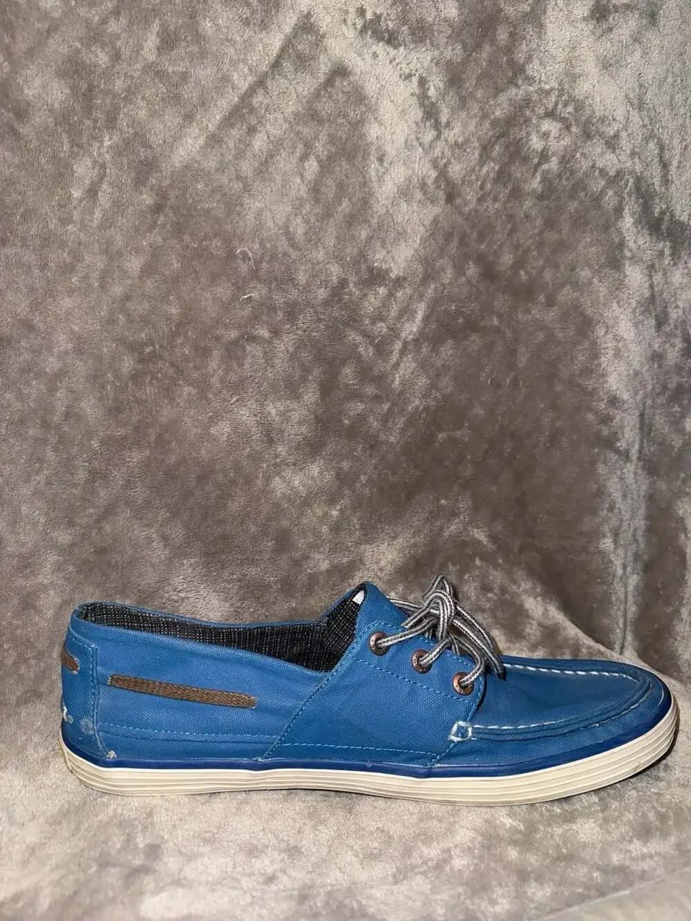 Tretorn Men's Canvas Boat Shoes with Yellow Comfort Insole